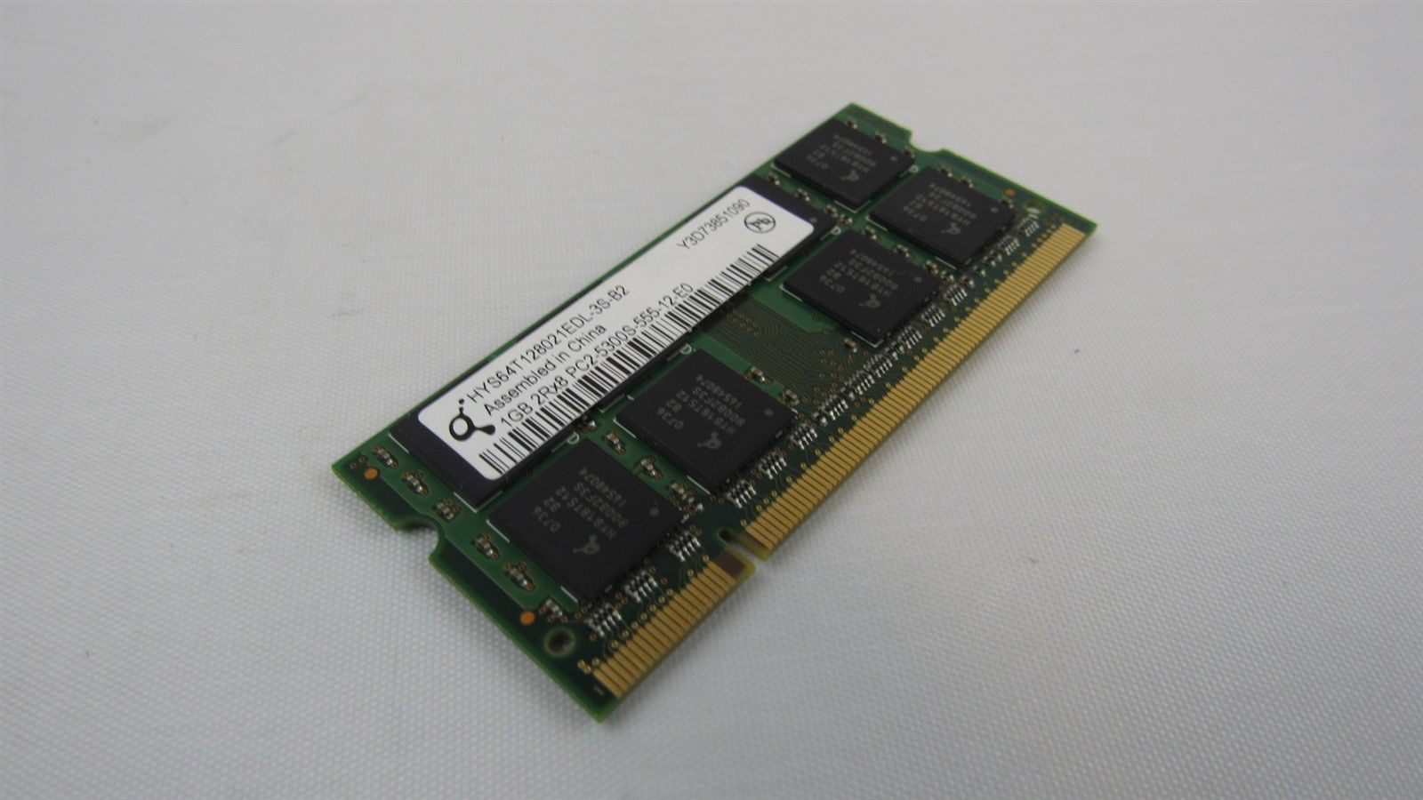 Dell 1GB PC2-5300 DDR2-667MHz non-ECC CL5 200-Pin SoDimm Memory Y9530 0Y9530