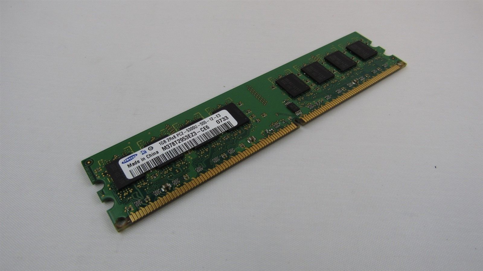 Dell 1GB PC2-5300 DDR2-667MHz non-ECC 240-Pin DIMM Memory PN424 0PN424