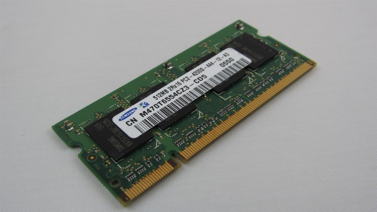 Samsung 512MB PC2-4200 DDR2-533MHz non-ECC CL4 200-Pin SoDimm M470T6554CZ3-CD5