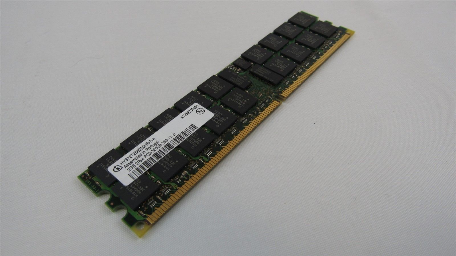 Infineon 2GB PC2-3200 DDR2-400MHz ECC CL3 240-Pin DIMM HYS72T256220HR-5-A