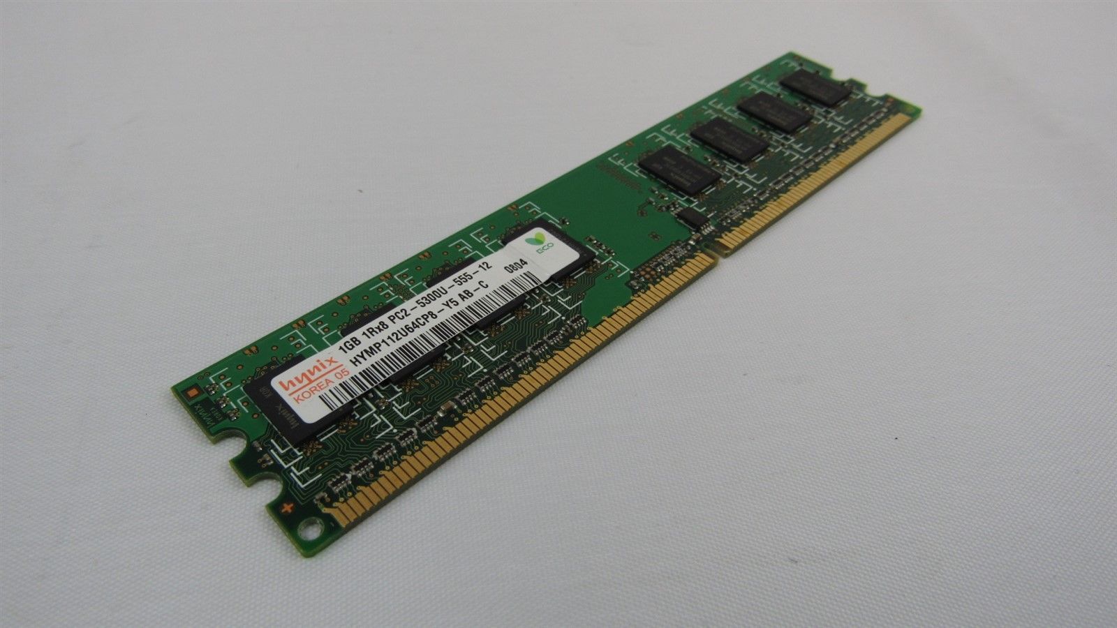 Hynix 1GB PC2-5300 DDR2-667MHz non-ECC CL5 240-Pin DIMM HYMP112U64CP8-Y5