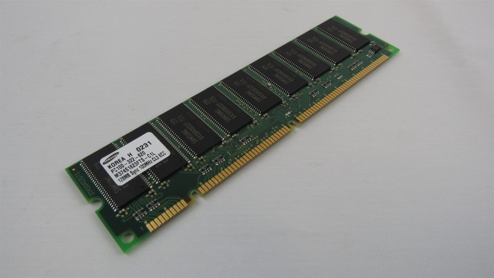 Samsung 128MB PC100 100MHz ECC CL3 168-Pin DIMM Memory M374S1623FTS-C1L