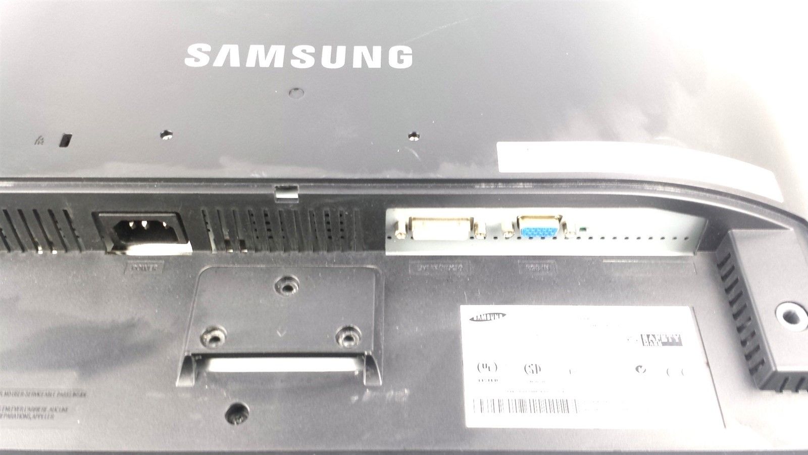 Samsung SyncMaster 206BW Widescreen LCD Computer Monitor 20" w/ Power & VGA Cord