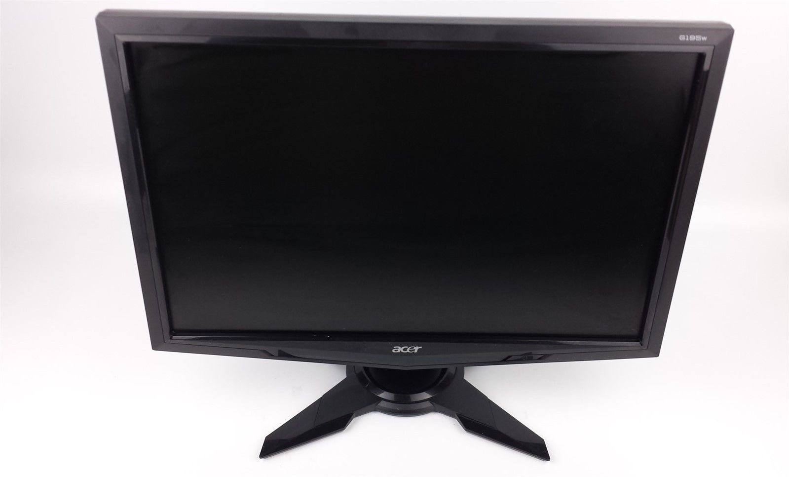 Acer Display G195W LCD Computer Monitor 19" with Power and VGA Cord