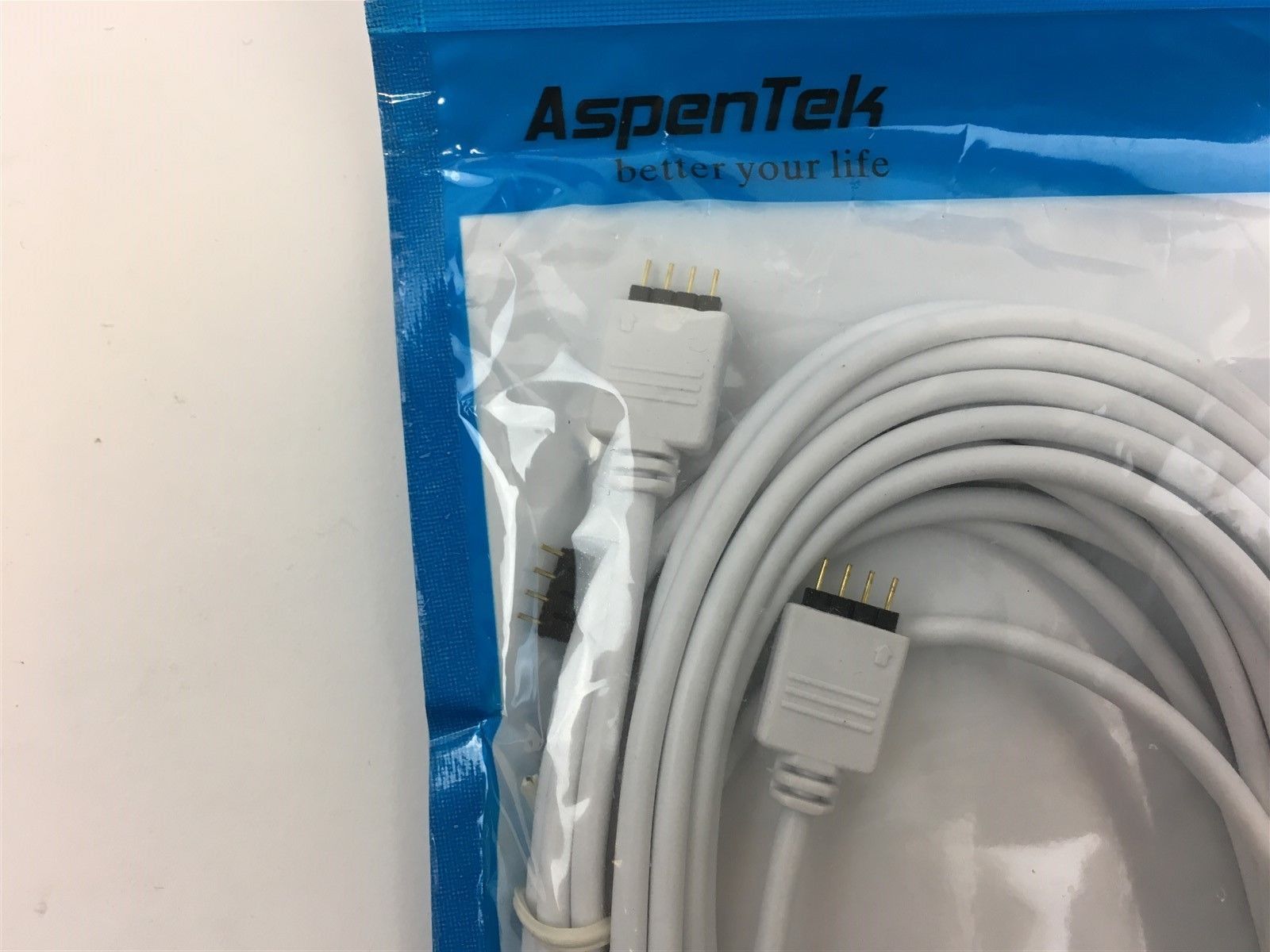 AspenTek DC 12v RGB LED Strip Light Connection Cable 4-Pin for 3528 5050 2.5m