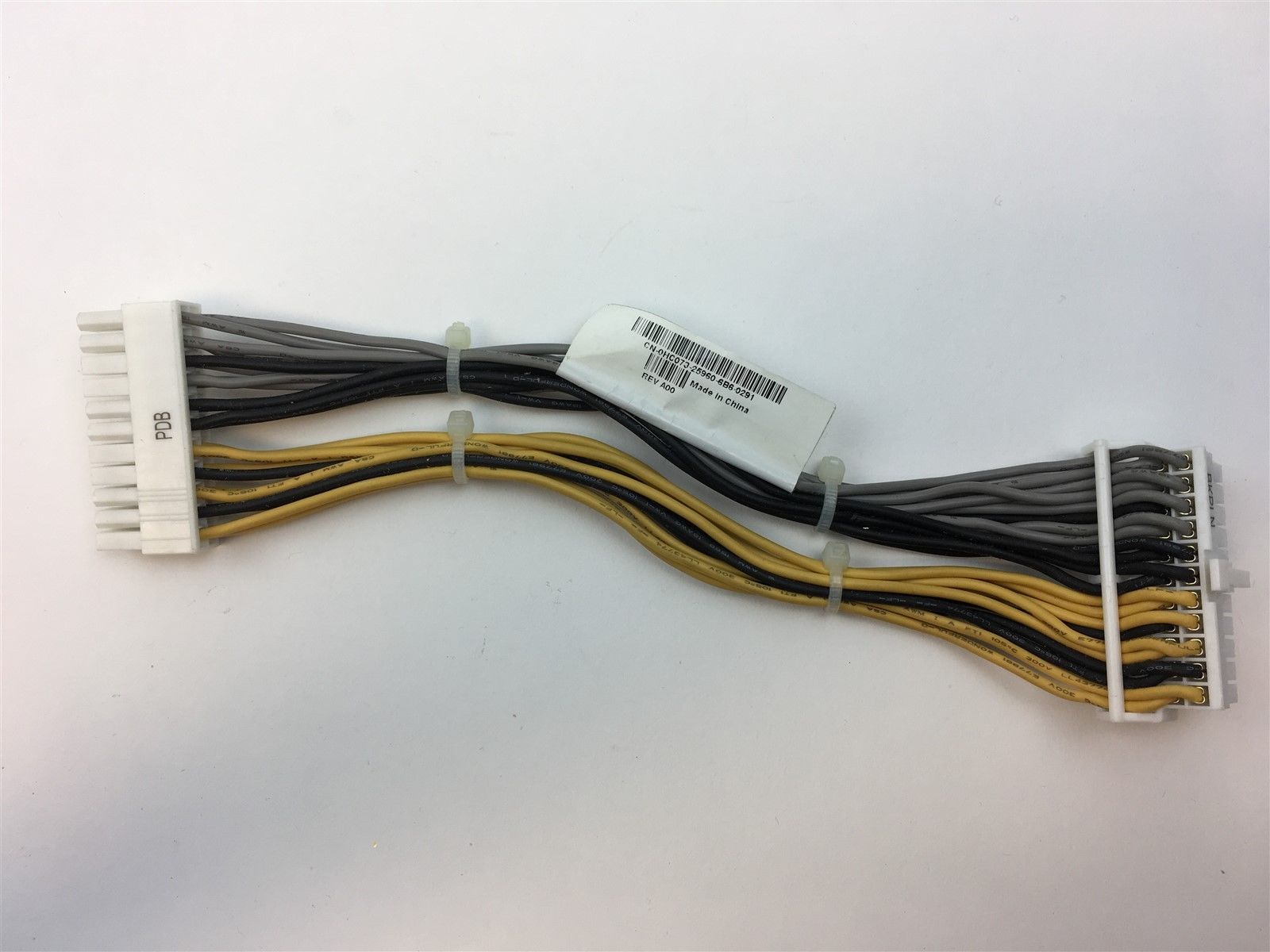 Genuine Dell PowerEdge 2950 24-pin Backplane Board Power Cable HC073 0HC073