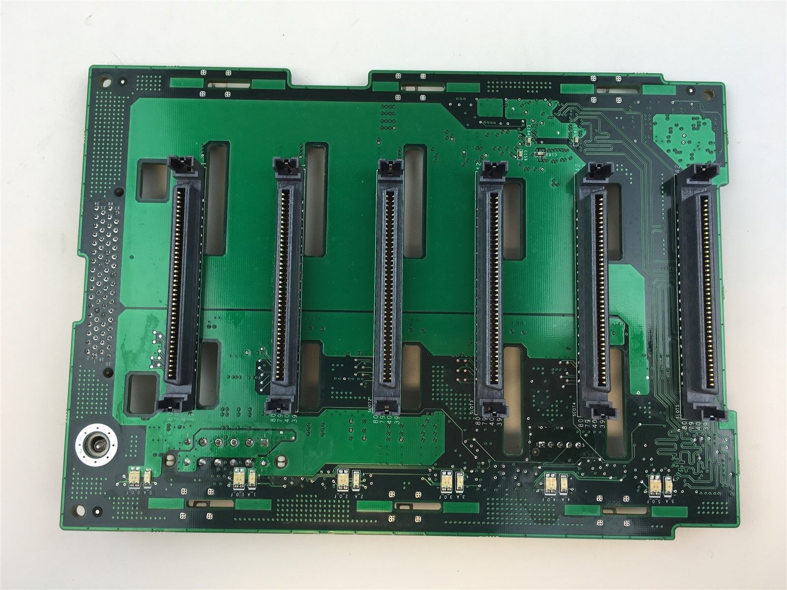 Dell PowerEdge 1800 Server Harddrive Backplane Board SCSI 1x6 Y2429 0Y2429