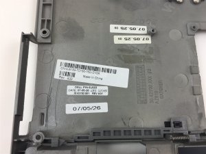 Genuine Dell Latitude D400 Silver Laptop Bottom Base Assembly J8183 0J8183